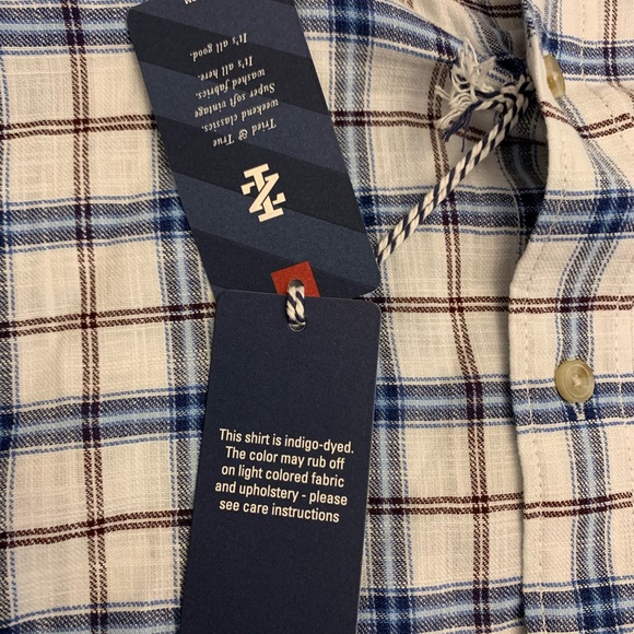 NWT Izod plaid long sleeve shirt NEW - Picture 5 of 7